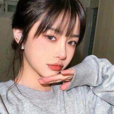 笼中女囚